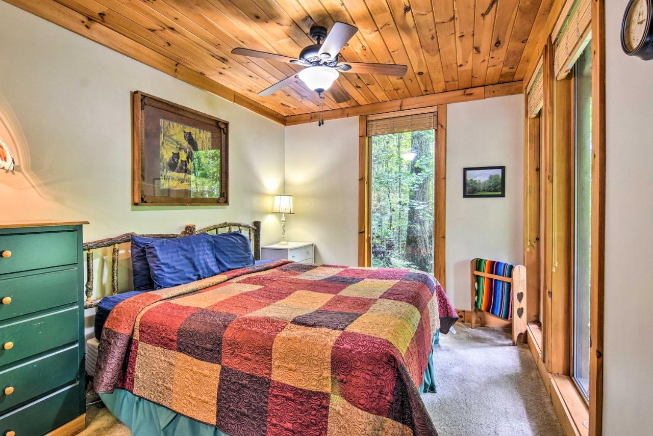 Robbinsville Cabin With Deck 3 Mi To Fontana Lake! Экстерьер фото